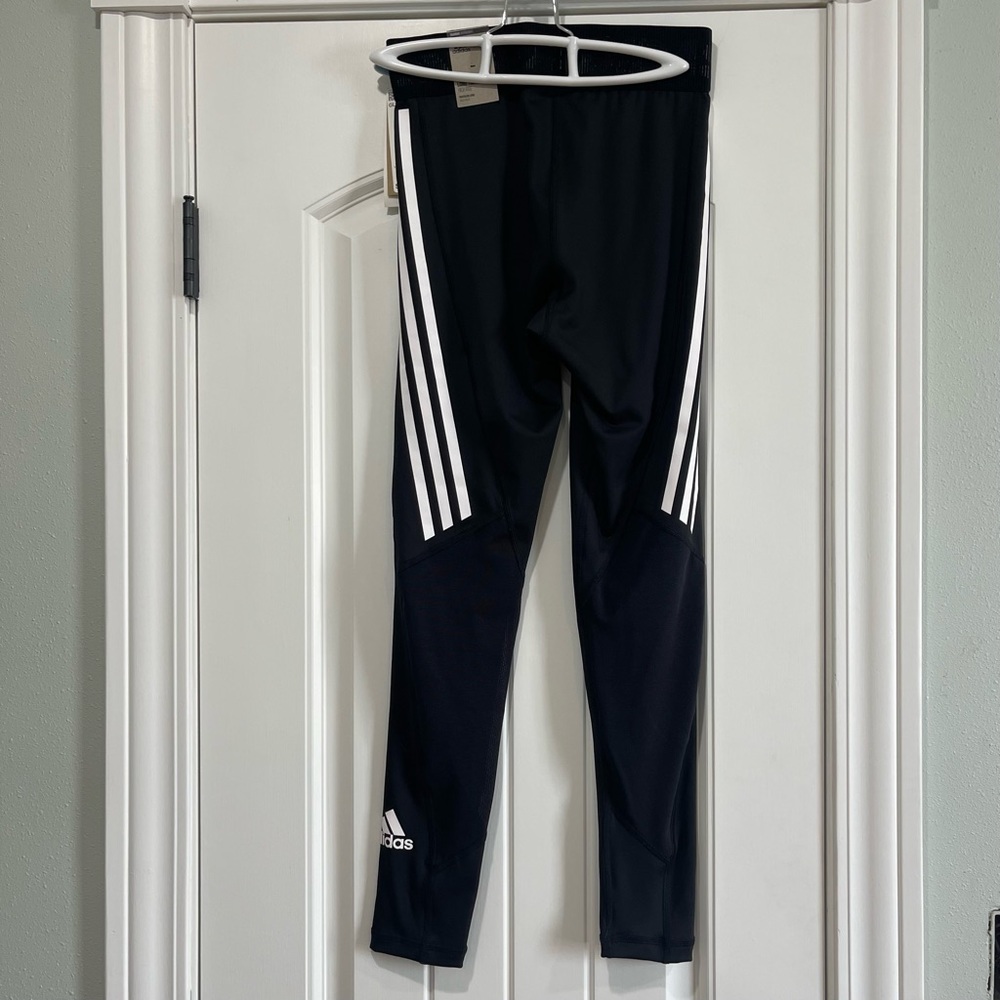 Adidas women’s black training leggings.  Size small.